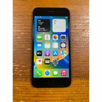 iPhone 8 Space Gray 64 GB SIMフリー