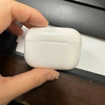 Apple AirPods Pro 2 エアポッド プロ第2世代