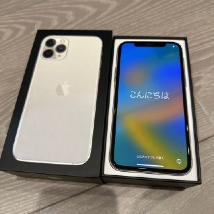 iPhone 11pro   256GB  シルバー