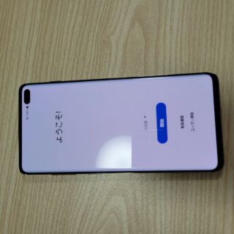 【美品】SAMSUNG Galaxy S10＋ SCV42 プリズムホワイト