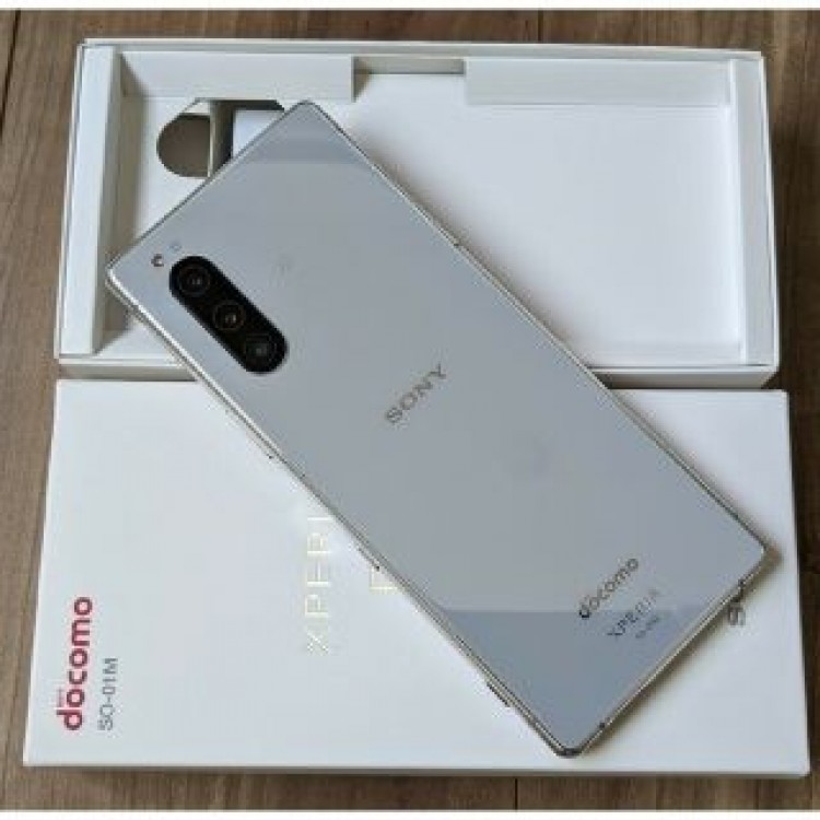 Docomo xpeqia5 SIMロック解除済