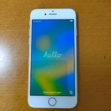 ☆中古品☆iPhone8 64GB SIMロック有（au）