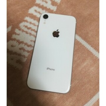 iPhone XR ホワイト 白 64GB SIMフリー 本体 アップル スマホ