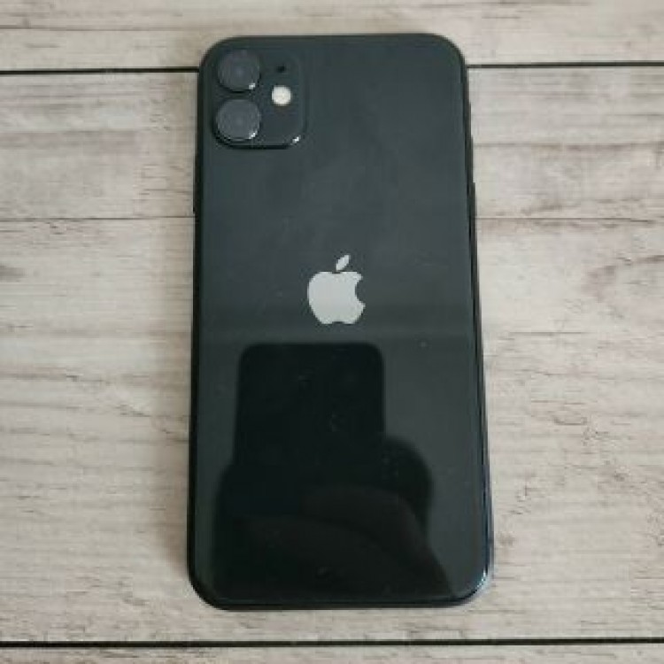 iPhone 11 128GB ブラック SIMフリー　キャリア認定中古品