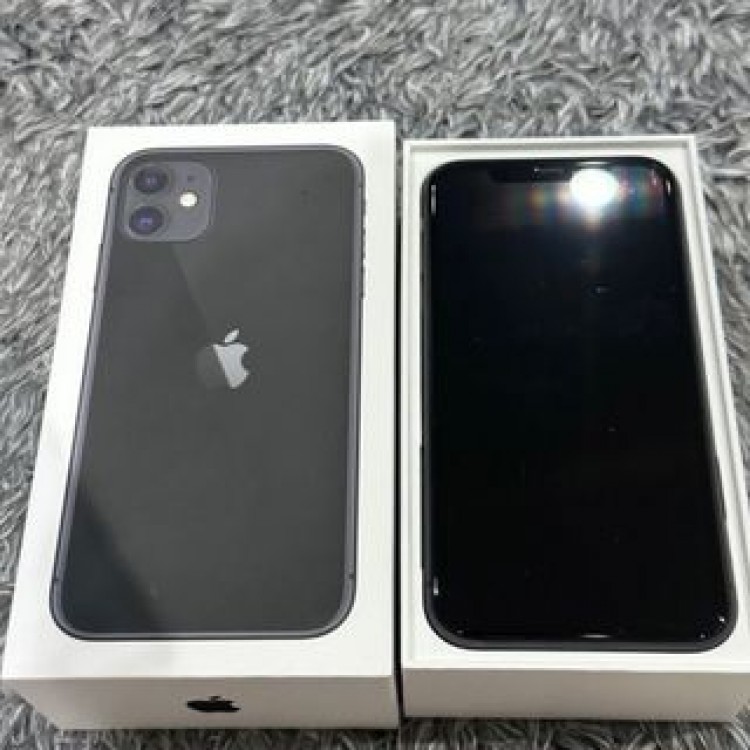 iPhone11 128GB SIMフリー　ブラック本体