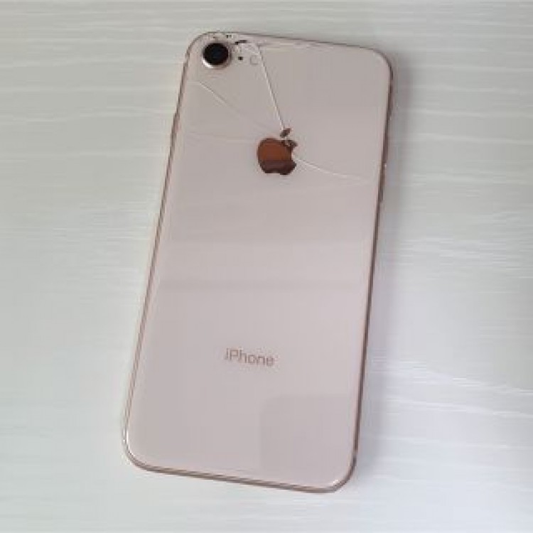 iPhone 8 64GB ゴールド SIMフリー 背面割れ 本体 ケース