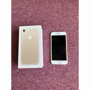 iPhone7 128GB ゴールド