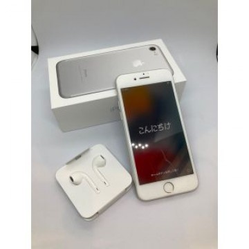 iPhone７　１２８GB シルバー　イヤホン付き
