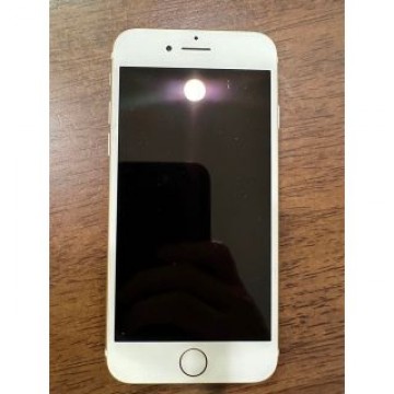 SIMフリー iPhone7 128GB ゴールド