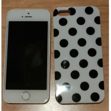 iPhone SE 32GB シルバー☆SIMロック無し ケース付
