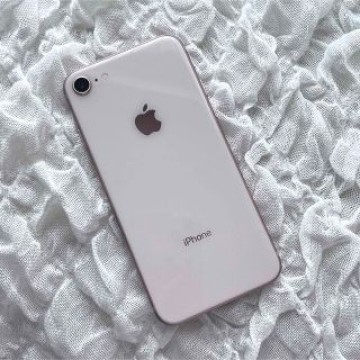 美品 SIMフリー iPhone8 64GB ゴールドバッテリー容量100%