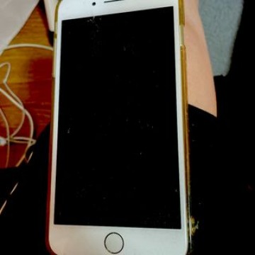 iPhone8