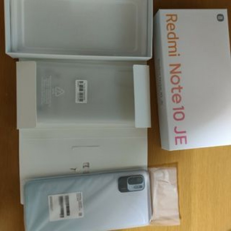 Xiaomi Redmi Note 10 JE XIG02 クロームシルバー