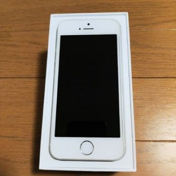 iPhone SE 第1世代 64GB シルバー