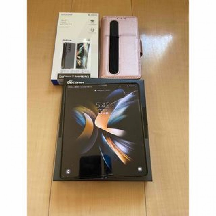 美品　docomo GALAXY z fold4 5g 国内版