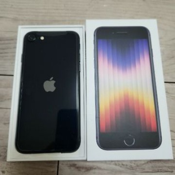 iPhone SE 第3世代 64GB ブラックSIMフリー　未使用