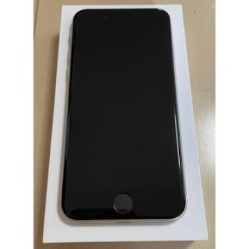 iPhone SE 第３世代（SE3）64GB Starlight（ホワイト）