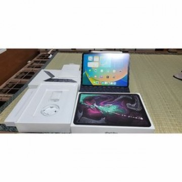 IPad pro11 第一世代　64gb Cellular　（docomo)