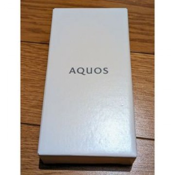 AQUOS sense7 plusシルバー