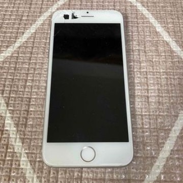 iPhone7本体