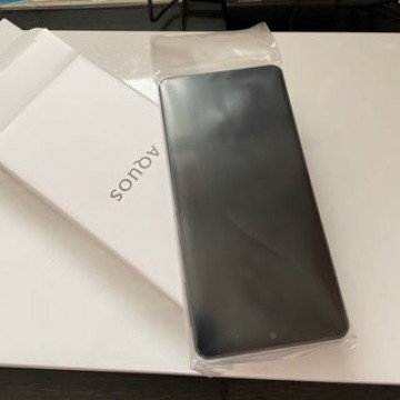 SHARP AQUOS sense7 plus A208SH ブラック