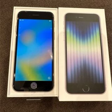 iPhone SE 第3世代　本体　64GB