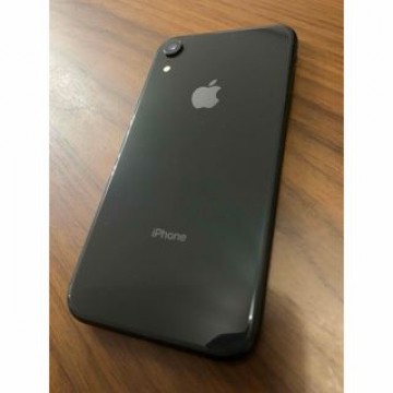 iPhone XR Black 64 GB docomo 黒 ブラック 中古