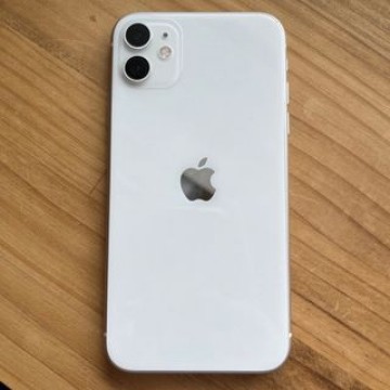 iPhone11 64GB ホワイト