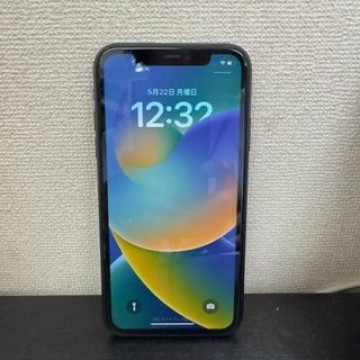 iPhone11 128GB ブラックKDDI支払済SIMロック解除済