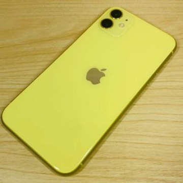 超美品 SIMﾌﾘｰ iPhone11 128GB P18