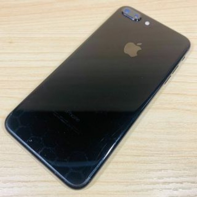 ﾊﾞｯﾃﾘｰ100％ SIMﾌﾘｰ iPhone7 Plus 128GB P79