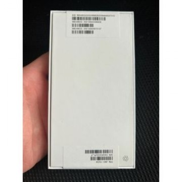 iPhone SE2 未開封/未使用品 レッド 64GB SIMフリー