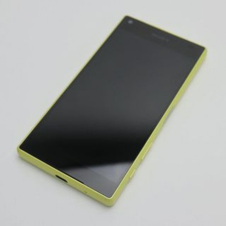 新品同様 SO-02H Xperia Z5 Compact イエロー