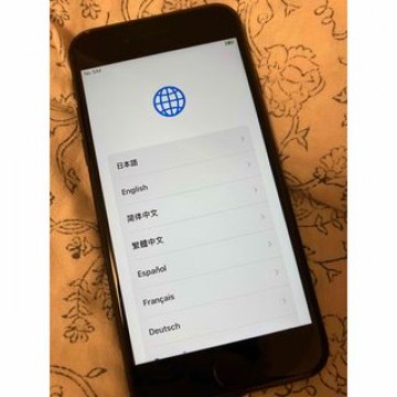 iPhone SE 第二世代　128GB SIMフリー　本体