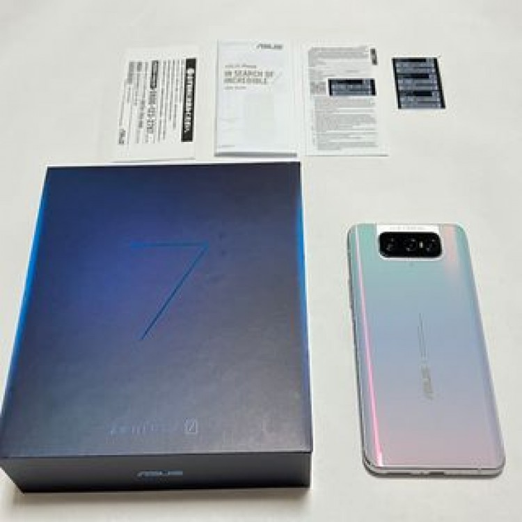 【海外版】ASUS Zenfone7 Dual-SIMパステルホワイ128GB