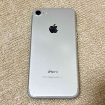 iPhone 7 128GB ドコモ