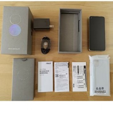 Zenfone 8　RAM 8GB 容量 128GB　SIMフリー 国内版