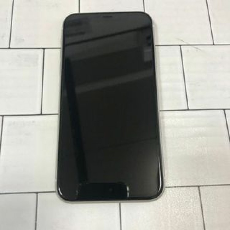 iPhone11　64GB ホワイト 中古美品 アイフォン シムフリー S50