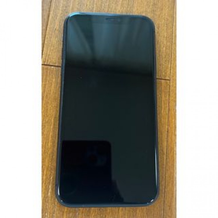 iPhone11 128GB 黒　バッテリー84%