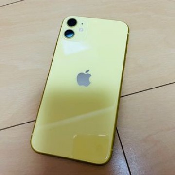 iPhone11 本体　イエロー　64GB