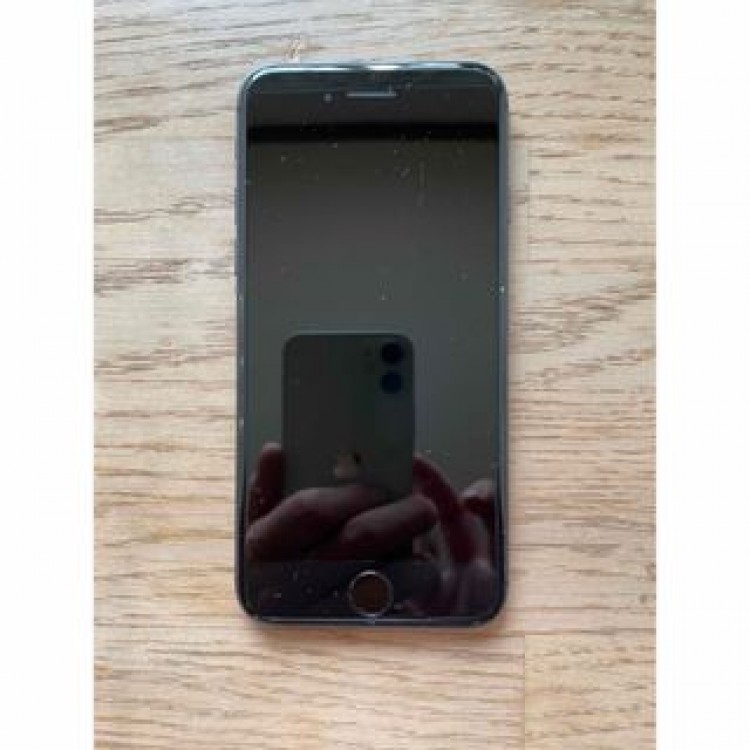 【美品】iPhone8 64GB スペースグレイ　SIMフリー97%　本体のみ！