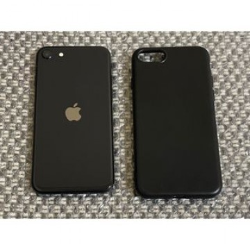 【美品】iPhone SE 第2世代 SE2 ブラック 64GB SIMフリー