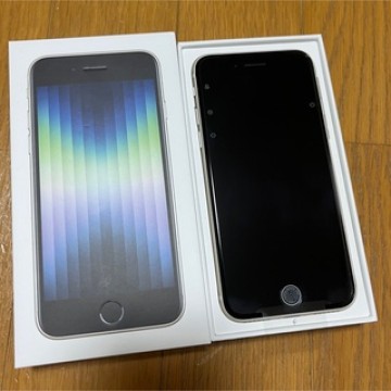 新品 iPhone SE 3 64GB SIMフリー docomo ドコモ