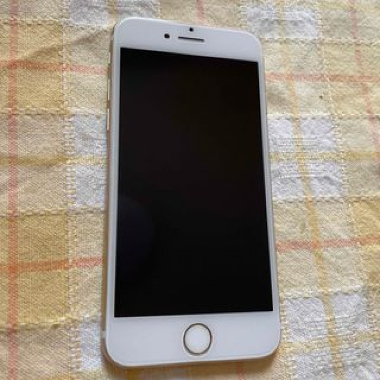 iPhone7 ゴールド SIMフリー 128gb  バッテリー100%