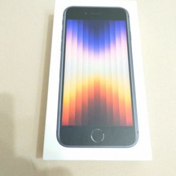新品未使用 SIMフリー iPhone SE3 64GB ミッドナイト 残債無し