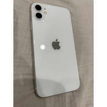 iPhone11 64GB ホワイト SIMロック解除済み