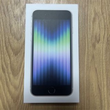 iPhoneSE 第3世代　スターライト　64GB 新品未使用