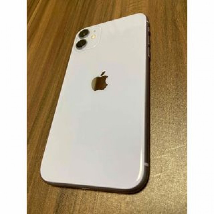 iPhone 11本体　128GB