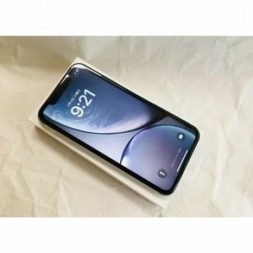 未使用品 iPhone XR 64GB ホワイト SIMフリー