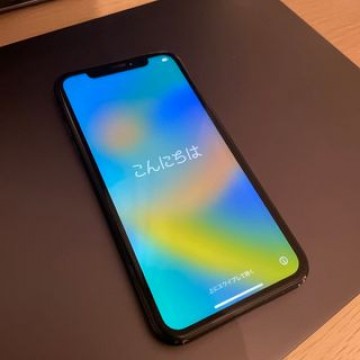 iPhone XR 64GB Simフリー